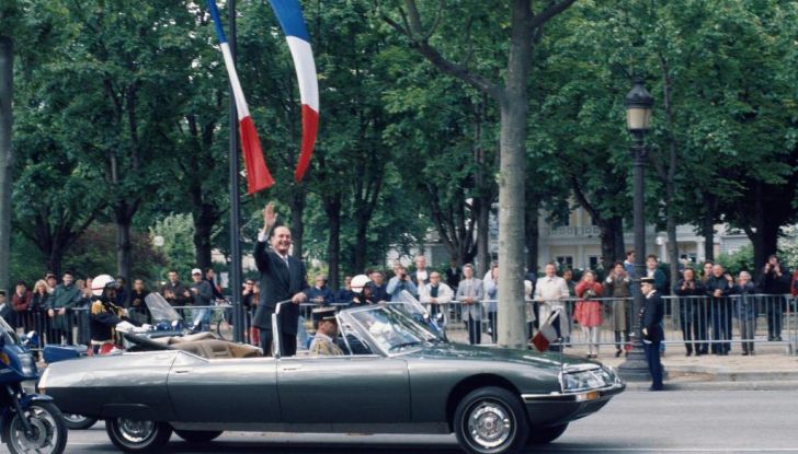 DS AUTOMOBILES con le auto presidenziali al salone Rétromobile - Foto 3 di 4