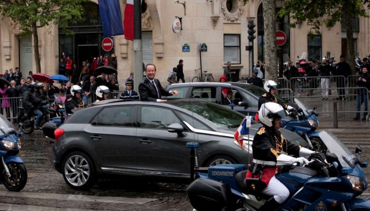 DS AUTOMOBILES con le auto presidenziali al salone Rétromobile - Foto 4 di 4