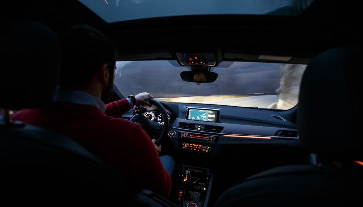 [VIDEO] BMW X2 2018, prova su strada: la rivoluzione del ribelle! - Foto 13 di 42