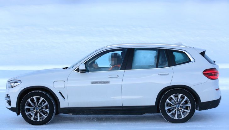 BMW X3 elettrica Plug-in: il SUV dell’Elica pronto alla rivoluzione - Foto 6 di 10