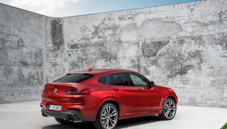 BMW X4 2018, il SUV Coupé di Monaco arriva alla seconda serie - Foto 23 di 56