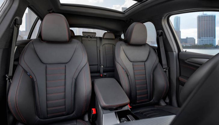 BMW X4 2018, il SUV Coupé di Monaco arriva alla seconda serie - Foto 41 di 56