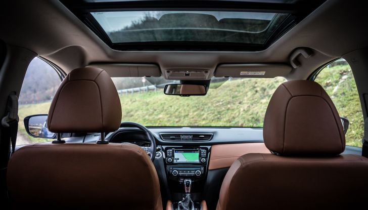 [VIDEO] Prova su strada Nissan X-Trail 2017 – il SUV 7 posti con 4x4i - Foto 21 di 42