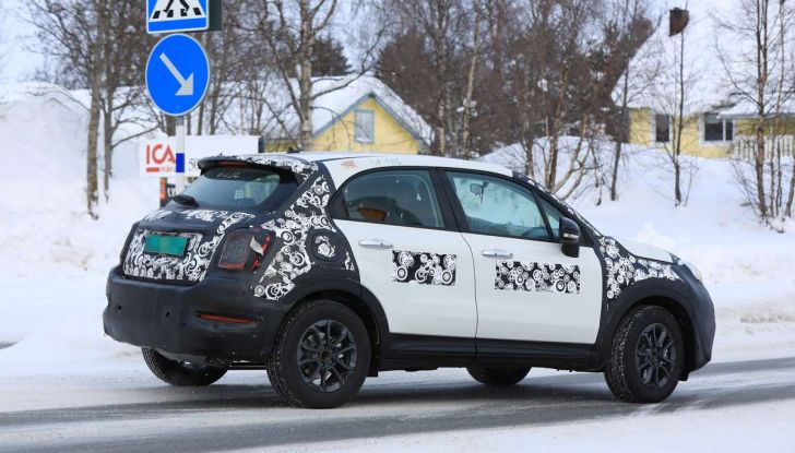 Fiat 500X Facelift 2019 prime prove su strada - Foto 6 di 32