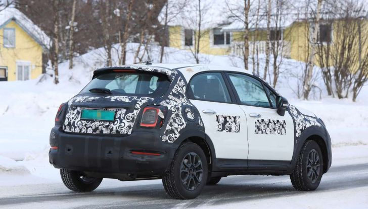 Fiat 500X Facelift 2019 prime prove su strada - Foto 15 di 32