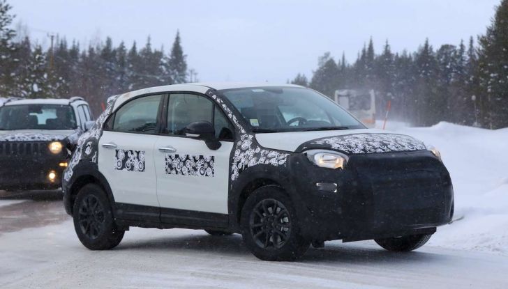 Fiat 500X Facelift 2019 prime prove su strada - Foto 19 di 32