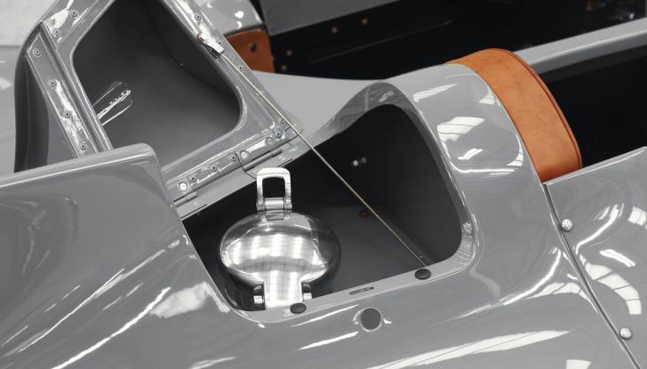 Jaguar D-Type, regina di Le Mans, torna in produzione nel 2018 - Foto 3 di 15