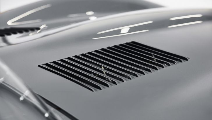 Jaguar D-Type, regina di Le Mans, torna in produzione nel 2018 - Foto 5 di 15