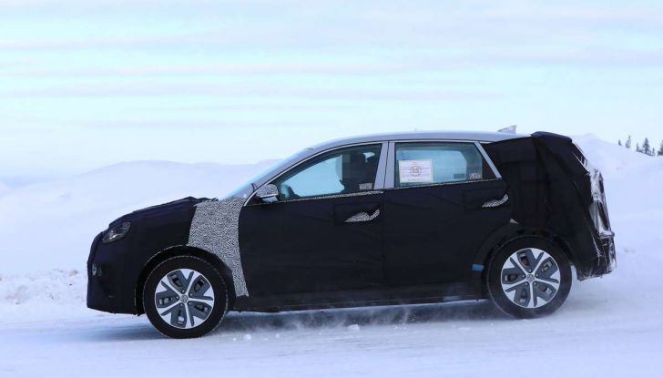Kia Niro EV, primi test drive per la variante elettrica - Foto 11 di 15