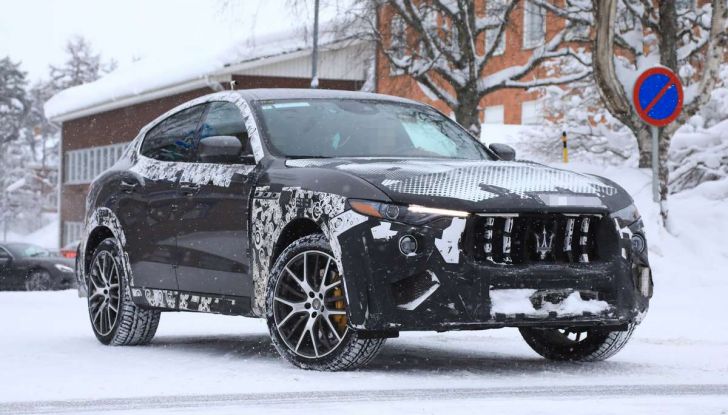 Maserati Levante GTS, primi collaudi per la variante sportiva del SUV - Foto 1 di 27