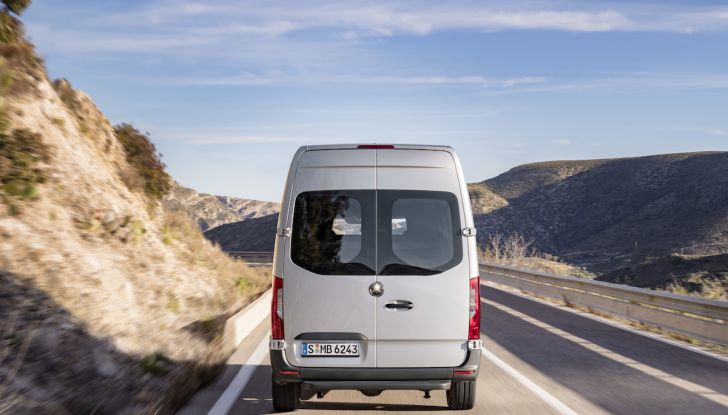 Mercedes Sprinter 2018, arriva la terza generazione - Foto 13 di 25