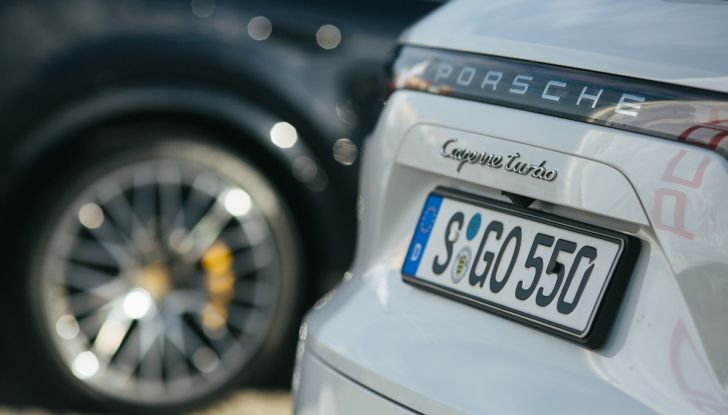 Porsche Cayenne 2018, prova su strada: la terza generazione allo stato dell’arte - Foto 7 di 44