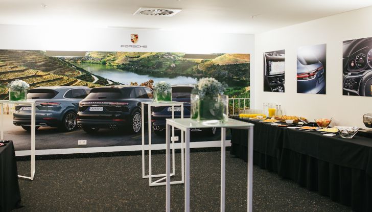 Porsche Cayenne 2018, prova su strada: la terza generazione allo stato dell’arte - Foto 11 di 44