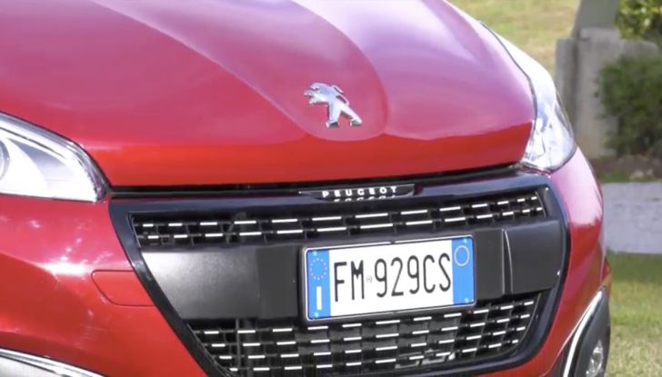 Peugeot 208 Black Line 2018, versione limitata da 1.200 esemplari - Foto 5 di 6