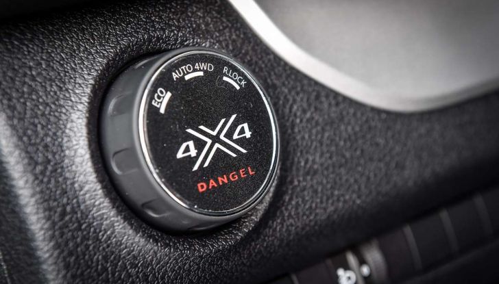 Peugeot Traveller Traction Control, il multispazio con trazione integrale - Foto 5 di 9