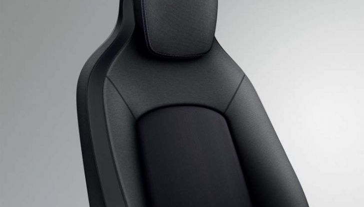 A Bologna car sharing 100% elettrico con 120 Renault ZOE - Foto 5 di 6