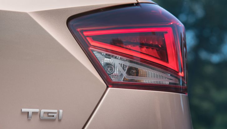 Nuova SEAT Ibiza 2018 a Metano, prova su strada del TGI da 90CV - Foto 27 di 44