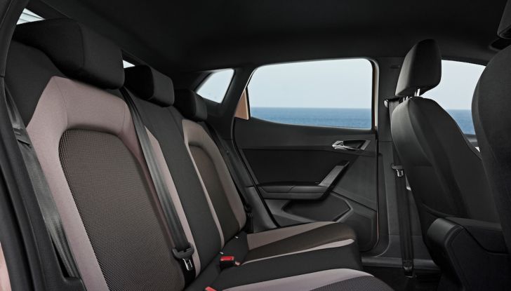 Nuova SEAT Ibiza 2018 a Metano, prova su strada del TGI da 90CV - Foto 42 di 44