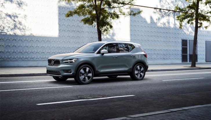 Volvo XC40 2018, prova su strada del SUV compatto svedese - Foto 30 di 51