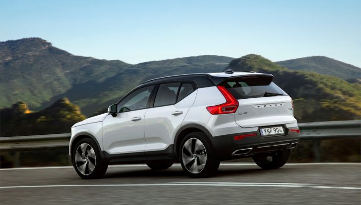 Volvo XC40 2018, prova su strada del SUV compatto svedese - Foto 38 di 51