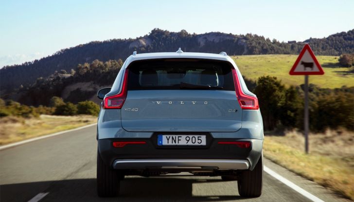 Volvo XC40 2018, prova su strada del SUV compatto svedese - Foto 45 di 51