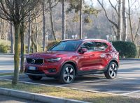 Volvo XC40 2018, prova su strada del SUV compatto svedese