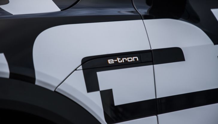 Audi e-tron, il SUV elettrico si prenota online - Foto 25 di 31