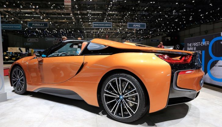 BMW i8 Roadster 2018: Caratteristiche, prezzi e prestazioni - Foto 9 di 9