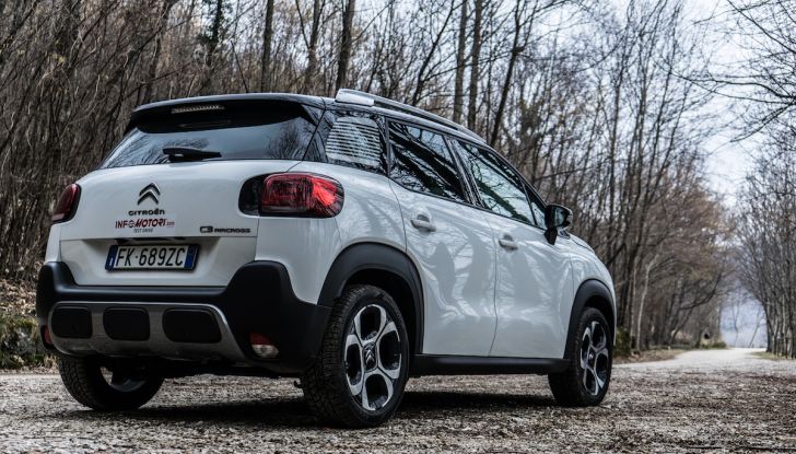 Citroën C3 Aircross, la prova su strada del 130CV: Crossover comodo e versatile - Foto 15 di 43