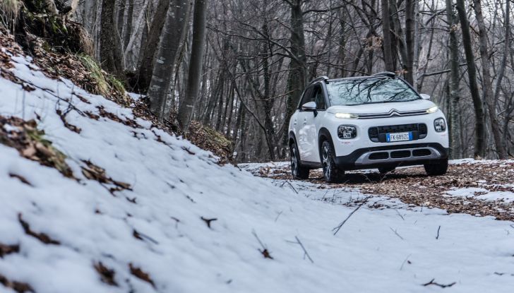 Citroën C3 Aircross, la prova su strada del 130CV: Crossover comodo e versatile - Foto 19 di 43