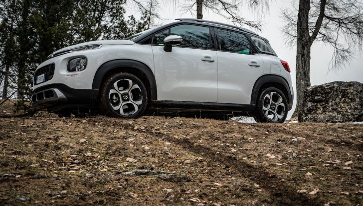 Citroën C3 Aircross, la prova su strada del 130CV: Crossover comodo e versatile - Foto 12 di 43