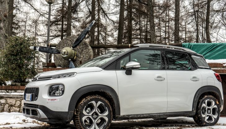 Citroën C3 Aircross, la prova su strada del 130CV: Crossover comodo e versatile - Foto 27 di 43