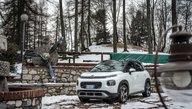 Citroën C3 Aircross, la prova su strada del 130CV: Crossover comodo e versatile - Foto 25 di 43