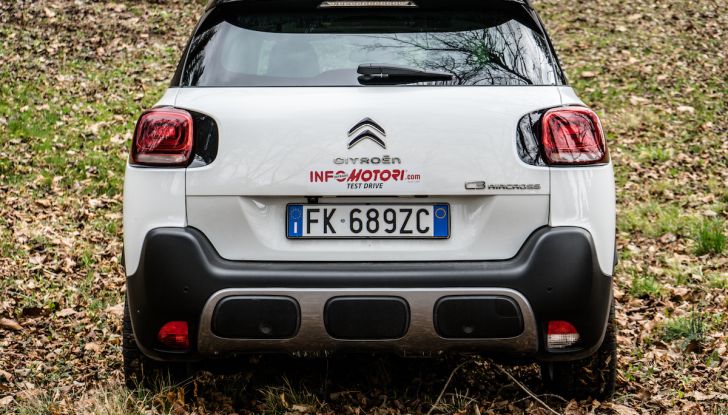 Citroën C3 Aircross, la prova su strada del 130CV: Crossover comodo e versatile - Foto 39 di 43