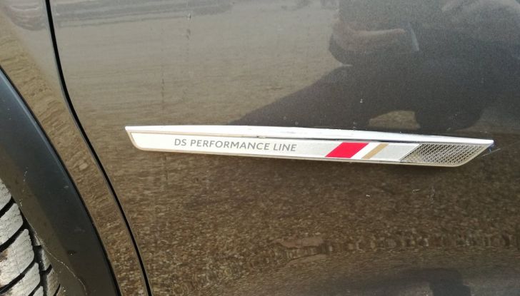 DS7 Crossback, prova su strada del SUV Premium senza compromessi - Foto 18 di 27