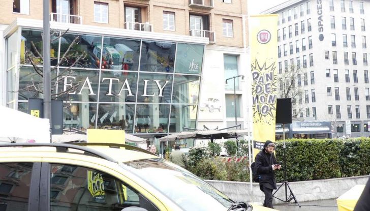 Fiat Panda e Rovazzi: tutto molto interessante - Foto 17 di 25