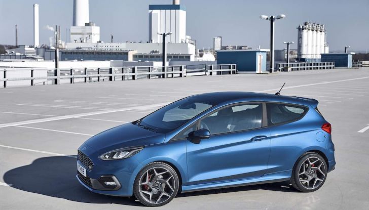Ford Fiesta ST 2018, la sportiva da 200CV diventa 3 cilindri - Foto 8 di 10