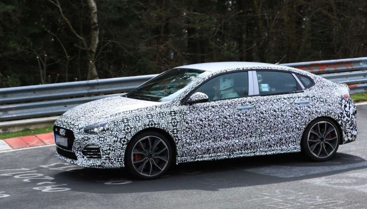 Hyundai I30 Fastback N: eleganza fa rima con potenza - Foto 1 di 26