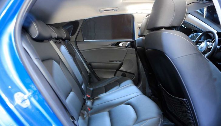 Kia Ceed 2018: nuovi motori e design inedito - Foto 15 di 17
