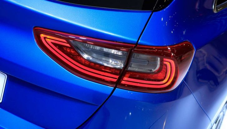 Kia Ceed 2018: nuovi motori e design inedito - Foto 16 di 17