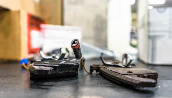 I freni dell’auto: manutenzione, precauzioni e consigli - Foto 15 di 17