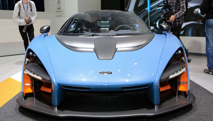 McLaren Senna, 800CV e oltre 1 milione di euro per commemorare il mito - Foto 2 di 12