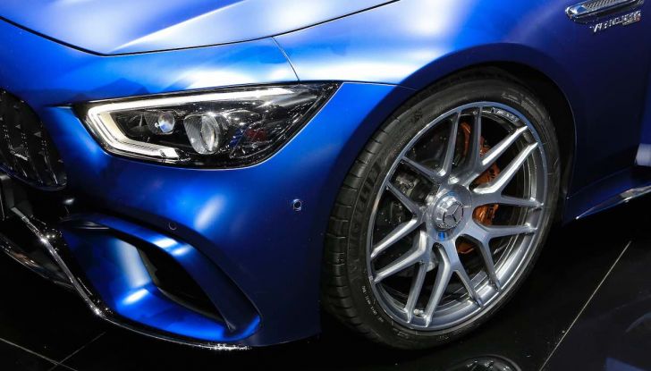 Mercedes AMG GT Coupé4, quattro porte per la sportiva della Stella - Foto 18 di 21