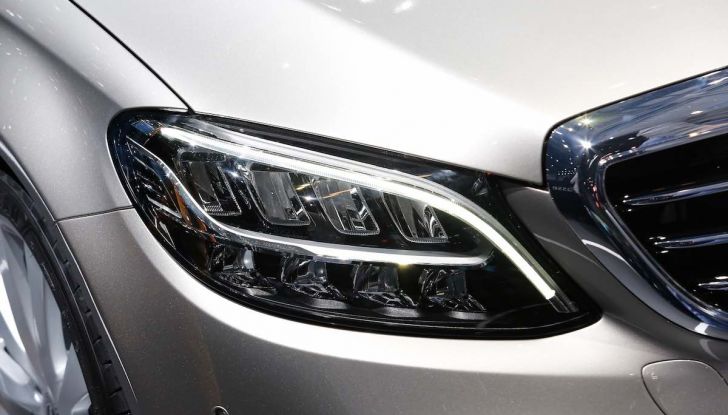 Mercedes Classe C Restyling 2018: nuovo corso per la regina della Stella - Foto 38 di 42