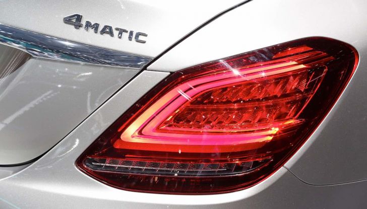 Mercedes Classe C Restyling 2018: nuovo corso per la regina della Stella - Foto 39 di 42