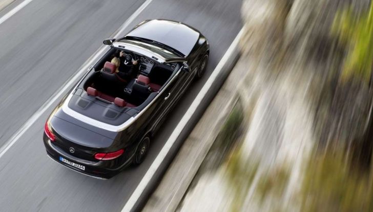 Mercedes Classe C Coupé e Cabrio 2018: più sportive ed efficienti - Foto 9 di 19