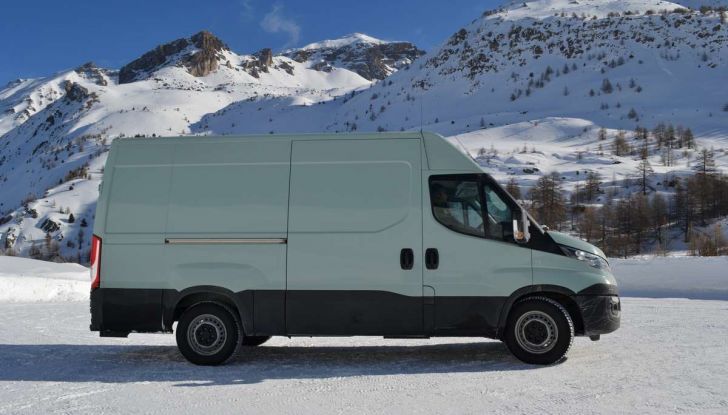 Michelin Agilis CrossClimate, la gamma si estende ai veicoli commerciali - Foto 1 di 11