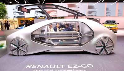 Renault EZ-GO, l’auto condivisa a guida autonoma del futuro