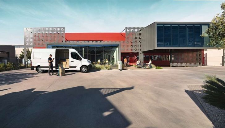 Renault Master Z.E., il commerciale diventa elettrico - Foto 7 di 8