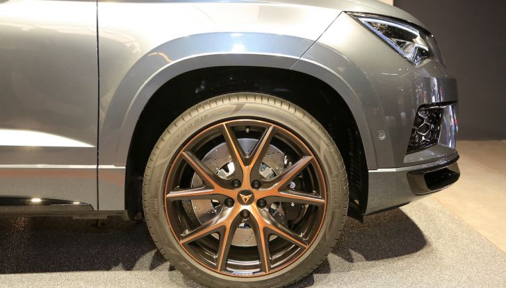 Ateca Cupra 2018, debutto al Salone di Ginevra - Foto 5 di 12